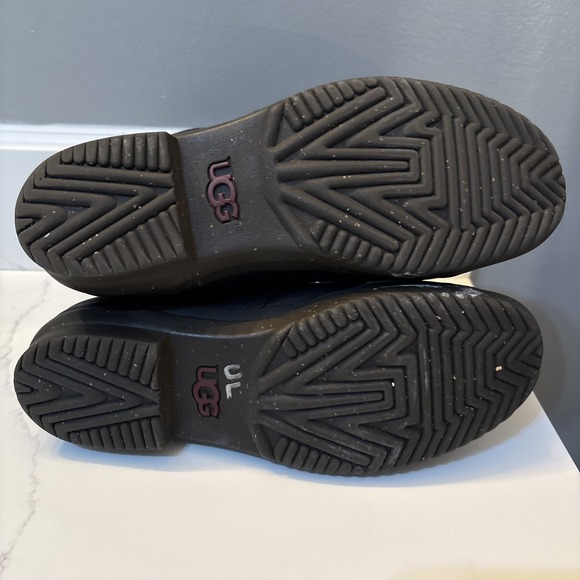 UGG Kesey Womens Boots Size 8.5 Black Leather Lace Up Ankle Snow Boots 1005264 - Picture 6 of 6